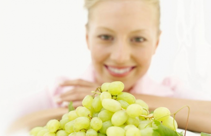 Можно ли есть виноград при гастрите желудка