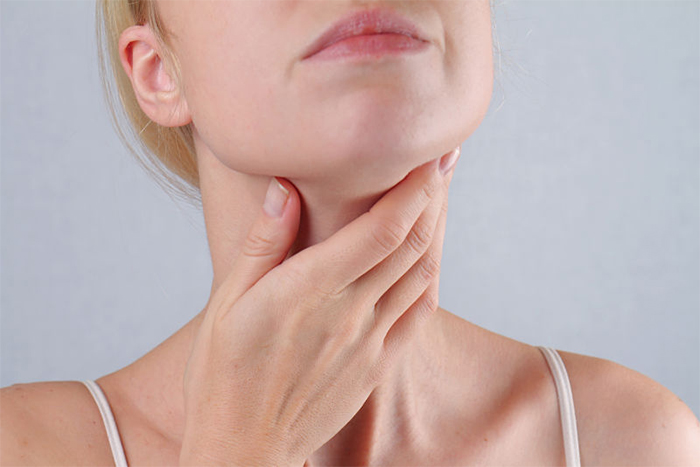 Уменьшение щитовидной железы у женщины