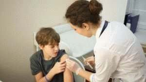 Лечение детей инъекциями