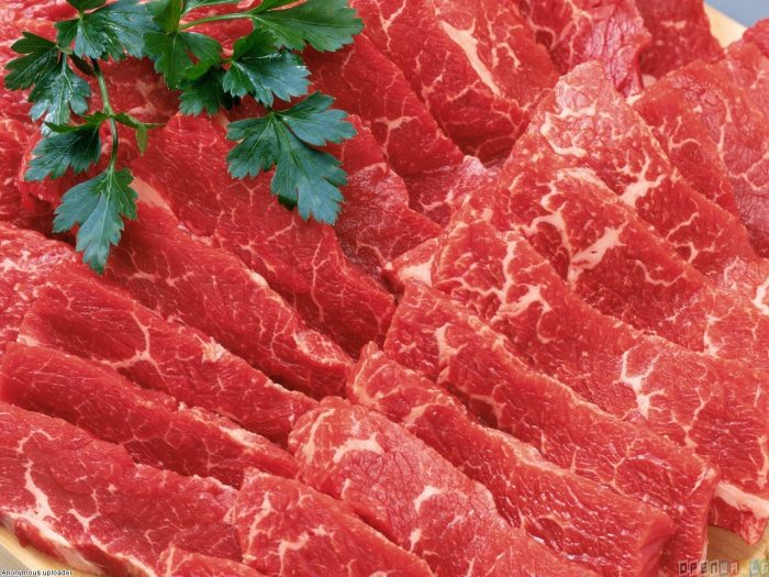красное мясо говядины