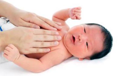  newborn grunting and straining causes