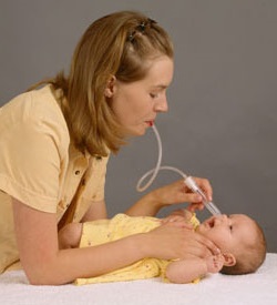 Альтернатива промывания носа детям до года